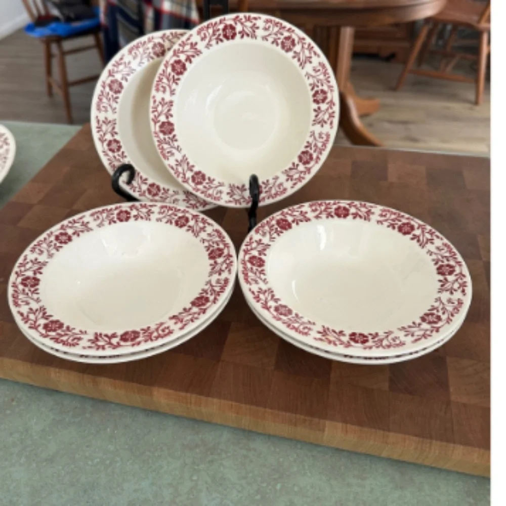 Homer Laughlin Vintage Red Floral Dessert Bowls Set of 4 - Picture 3 of 5